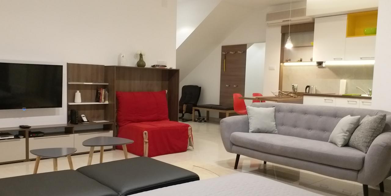 Apartament Centar Lux Vrsac Zewnętrze zdjęcie